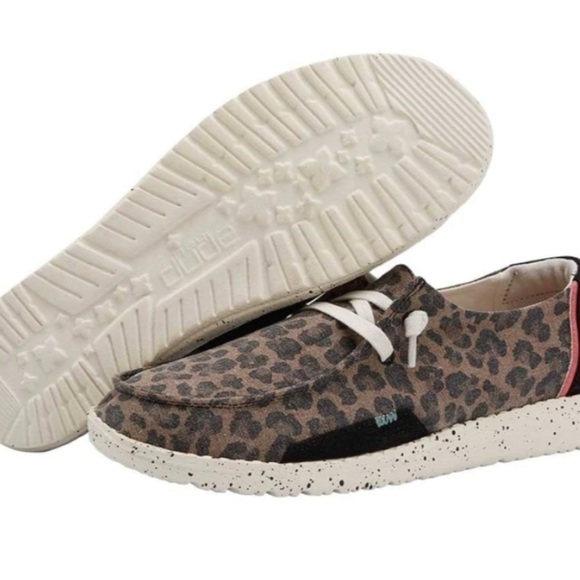 Women’s Jungle Brown~ Leopord “Wendy” Hey Dudes - Picture 9 of 11